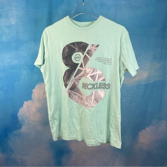 YOUNG & RECKLESS MINT SHORT SLEEVE GRAPHIC  T SHIRT - SZ M - Picture 1 of 4